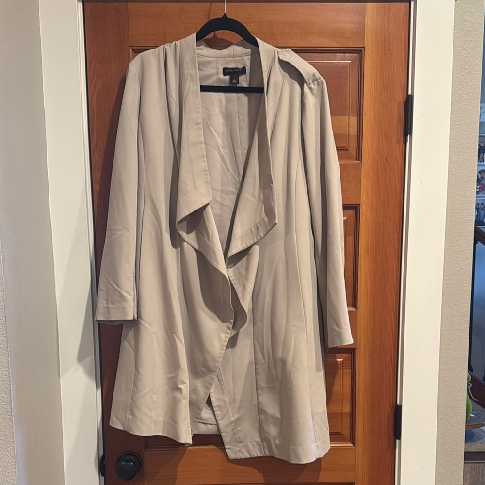 Elegant Cream Women's longer type blazer